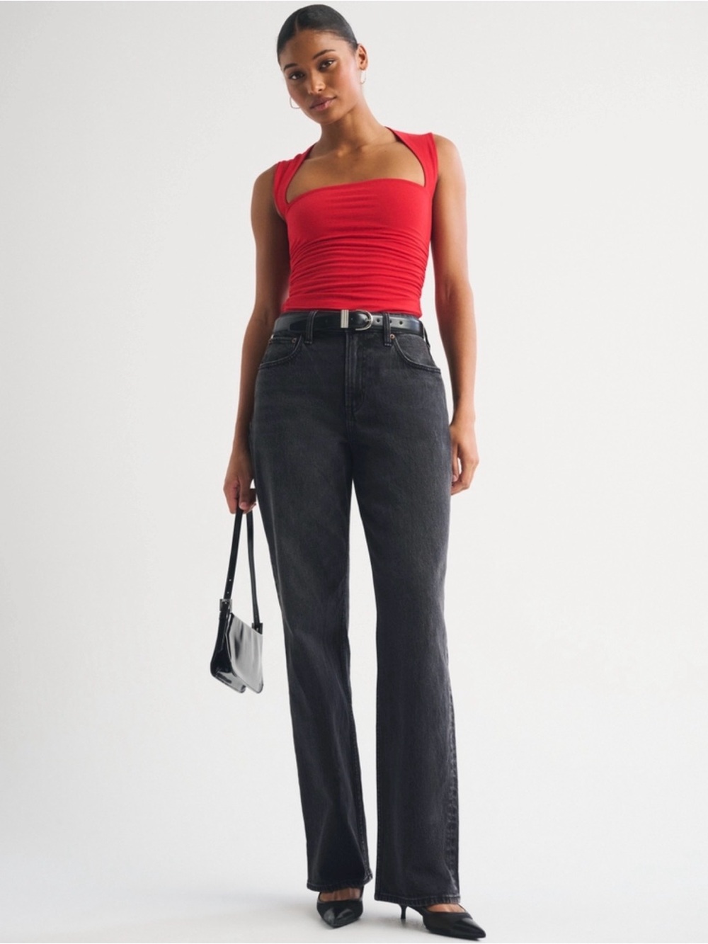 Abercrombie & Fitch Women's Straight Leg Jeans in Black